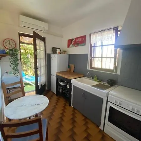 Grotte Des Fees Apartament *