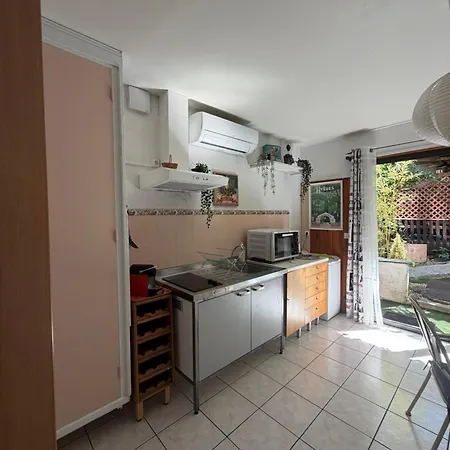 Grotte Des Fees Apartment *